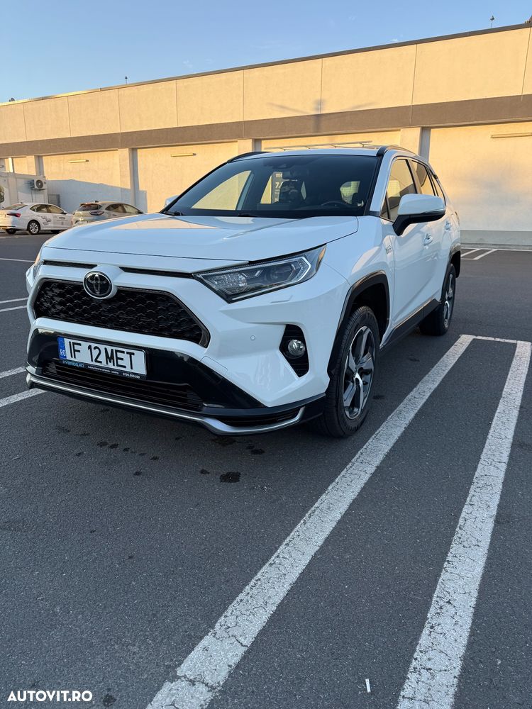 Toyota RAV4 - 1