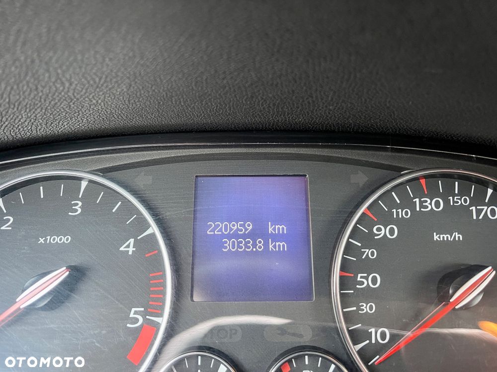 Renault Laguna 1.5 dCi Exception - 16