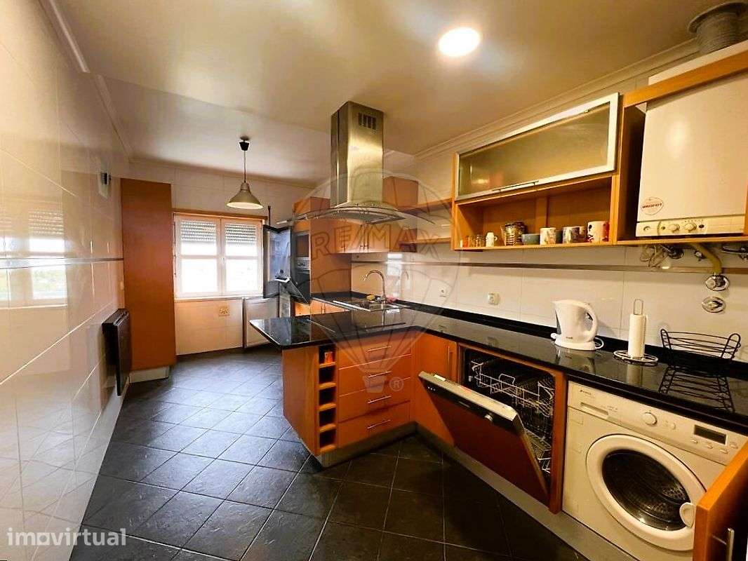 Apartamento T2 para arrendamento - Grande imagem: 4/12