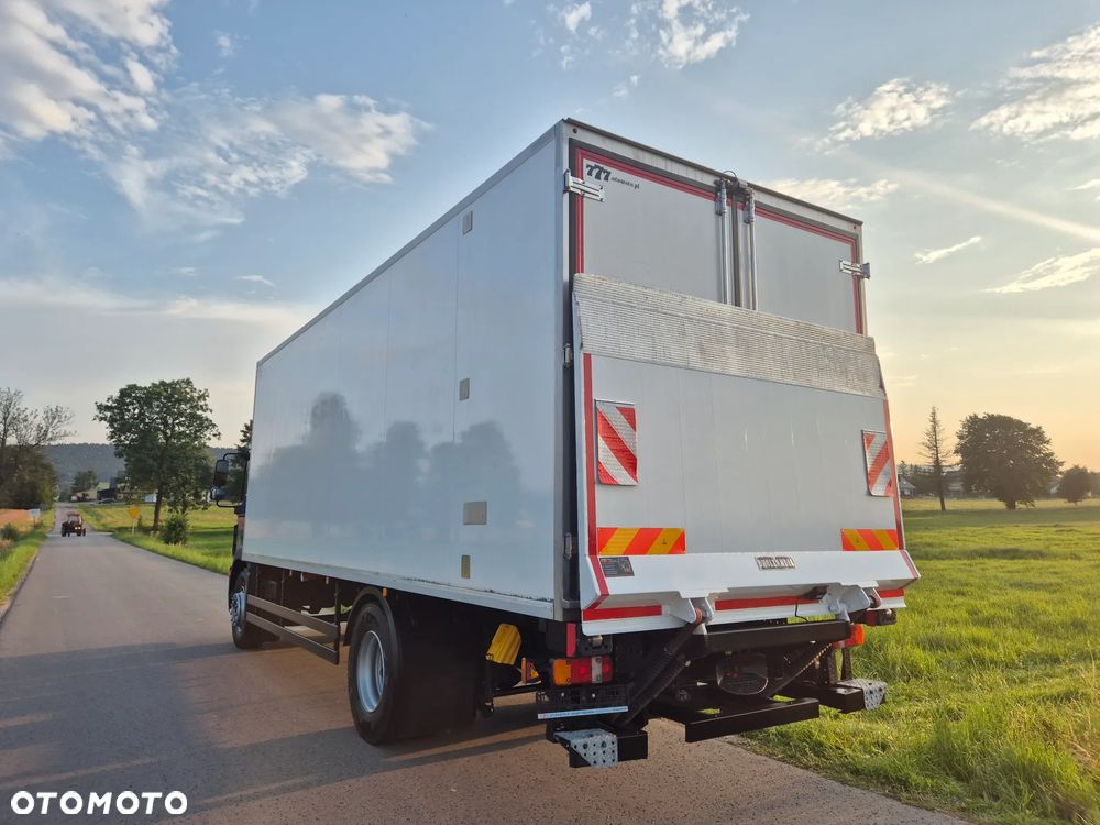MAN TGM 18.290 Thermo King T-800r 2 zbiorniki z Niemiec 7.3m / 18 palet / winda i drzwi / OKAZJA - 34