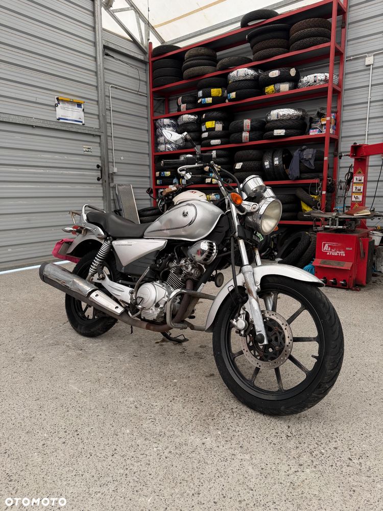 Yamaha YBR