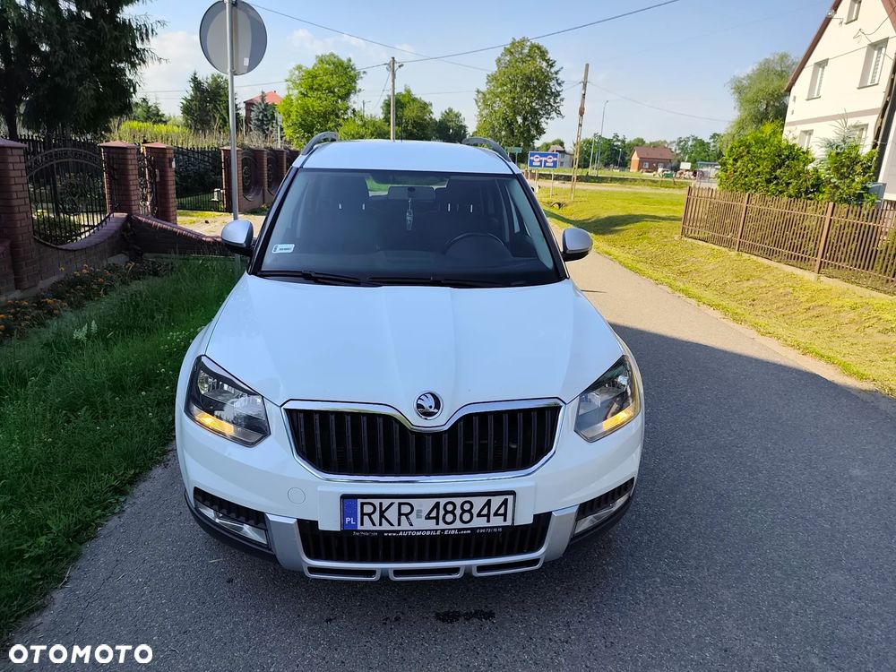 Skoda Yeti 2.0 TDI SCR 4x4 Active - 4
