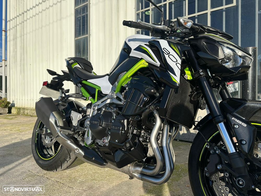Kawasaki Z 900 - 6
