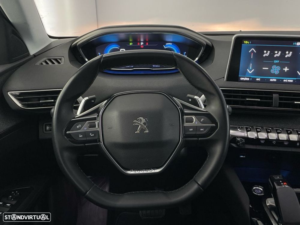 Peugeot 3008 1.6 Hybrid Allure e-EAT8 — fotografia 14