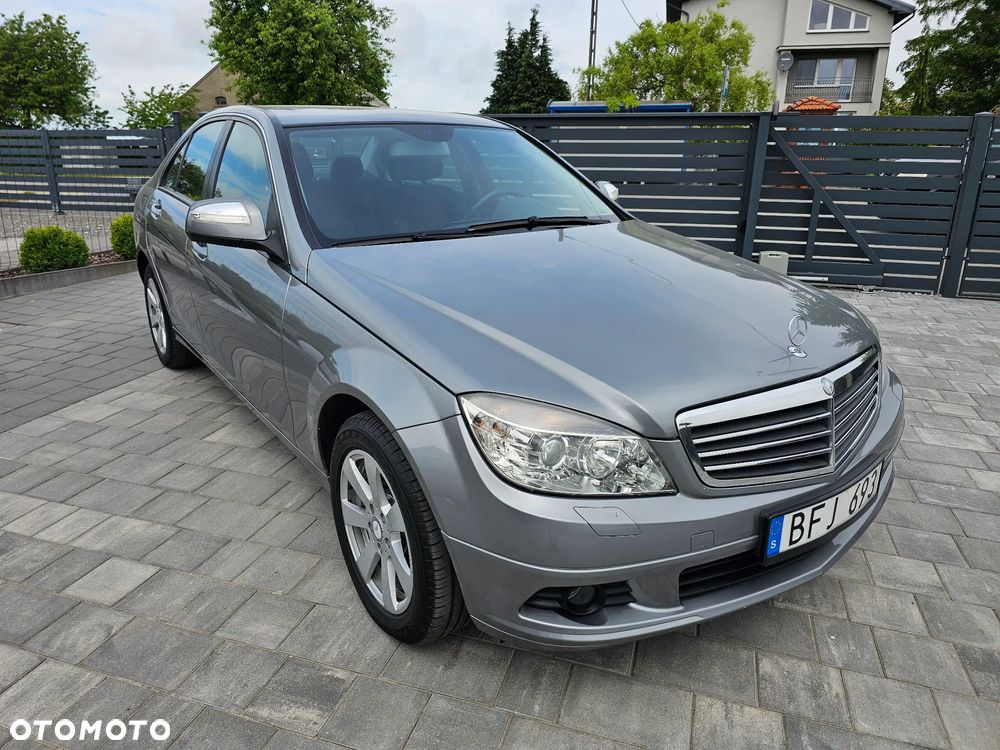 Mercedes-Benz Klasa C 180 Kompressor Automatik Avantgarde - 25