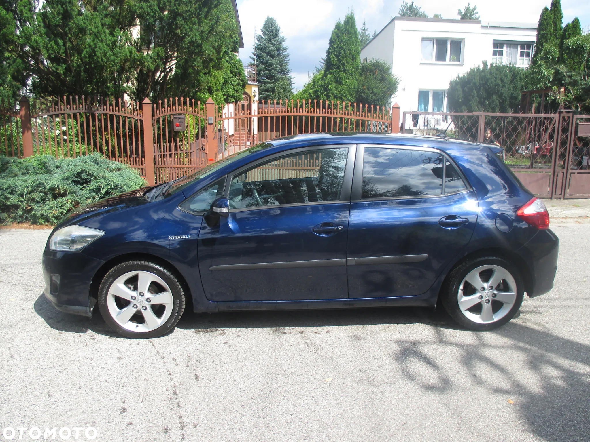 Toyota Auris 1.8 HSD Luna - 2