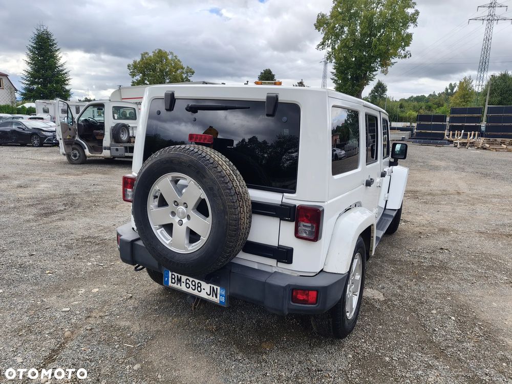 Jeep Wrangler Unlimited 2.8 CRD DPF Sport - 12