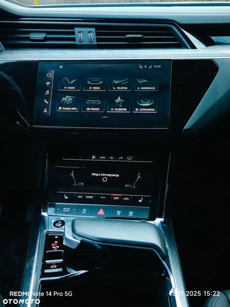 Audi e-tron - 15