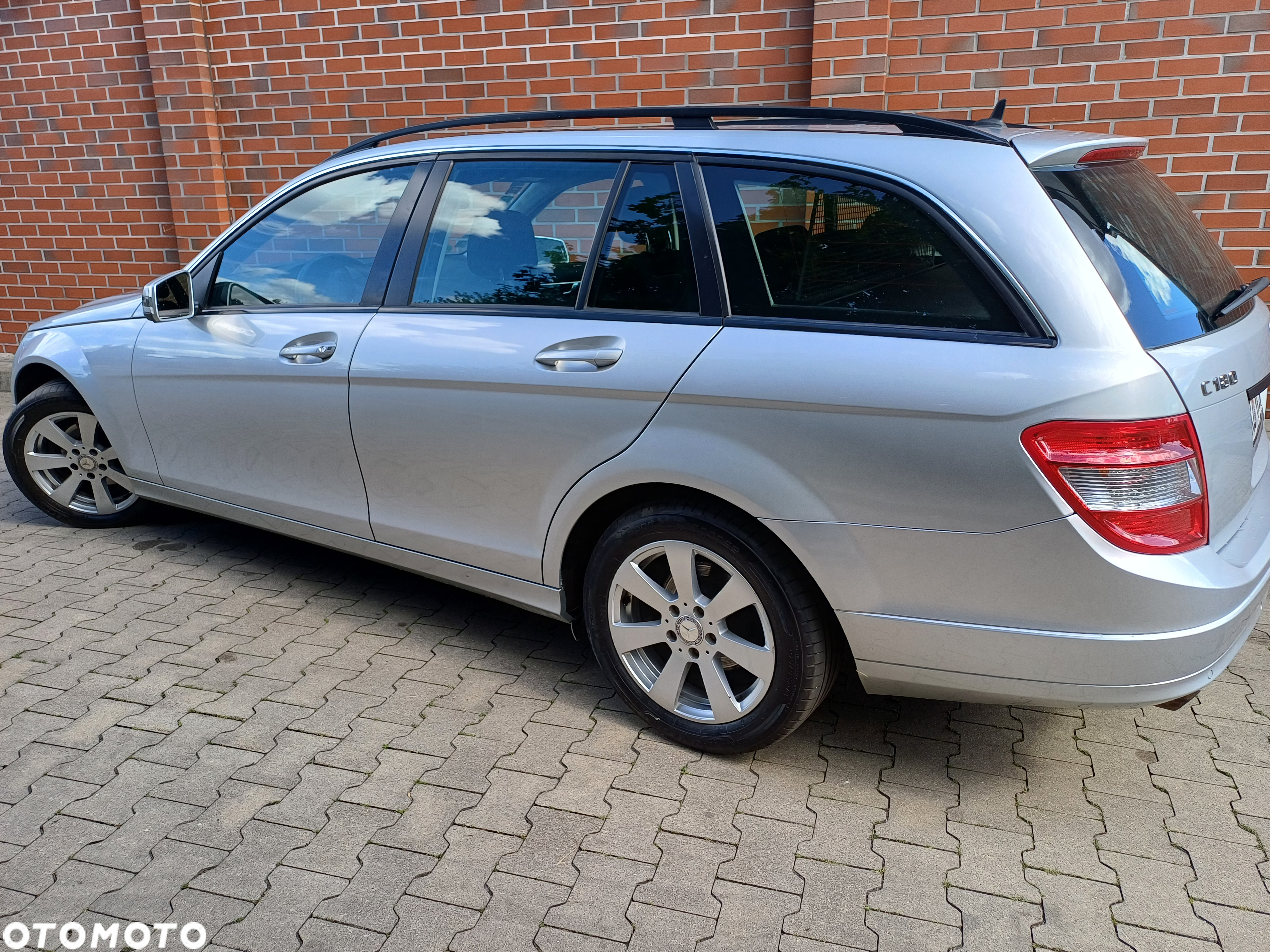 Mercedes-Benz Klasa C 180 T Kompressor Automatik - 6