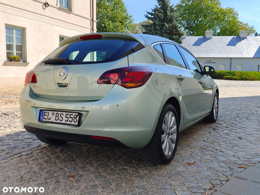 Opel Astra 1.6 Cosmo - 7
