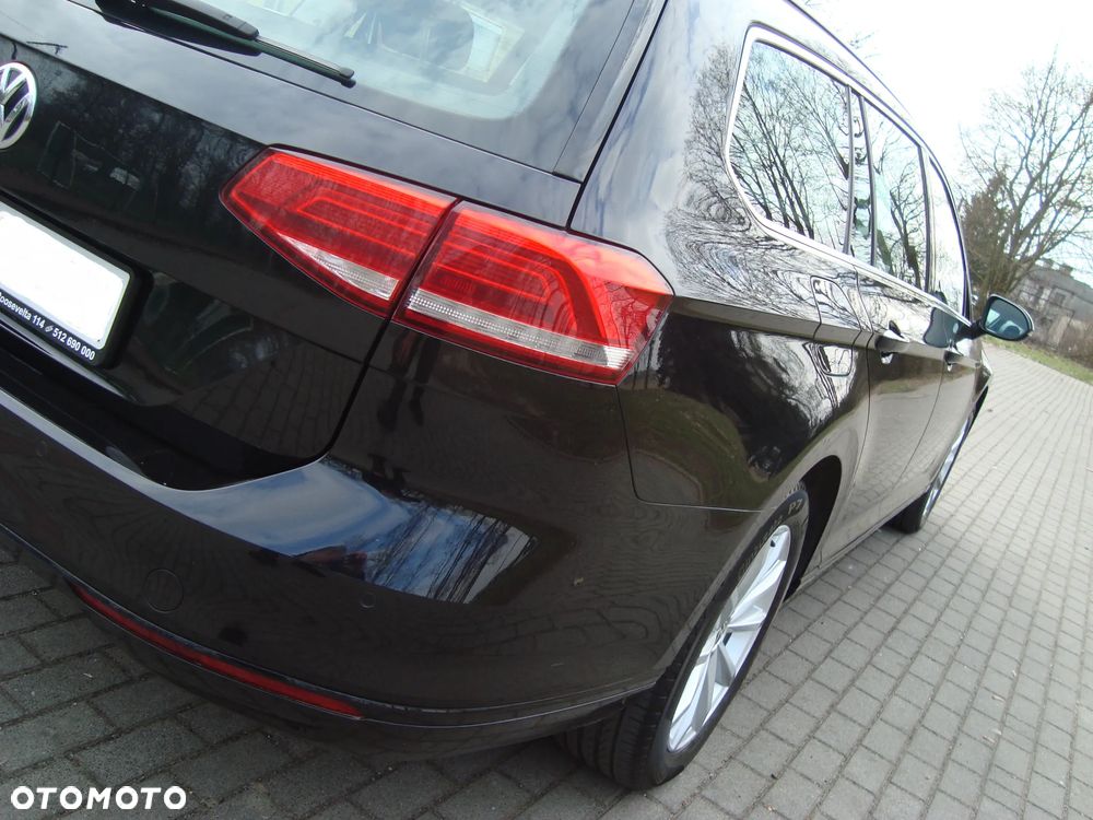 Volkswagen Passat 2.0 TDI (BlueMotion Technology) DSG Comfortline - 9