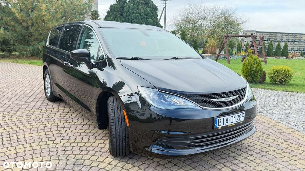 Chrysler Pacifica - 18