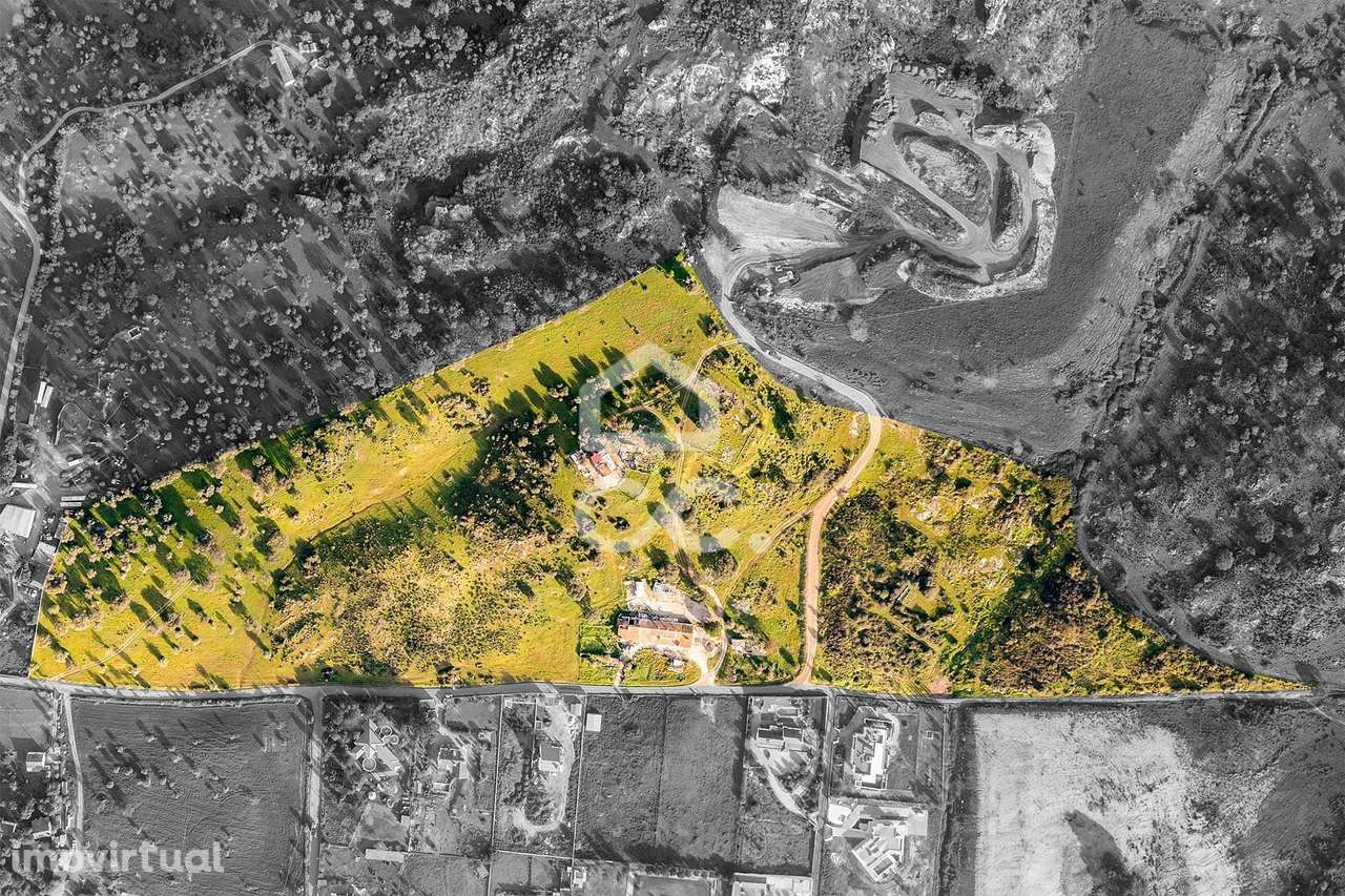 Propriedade com 12ha, 2 casas urbanas e 10 casas rústicas | Évora - Grande imagem: 2/26