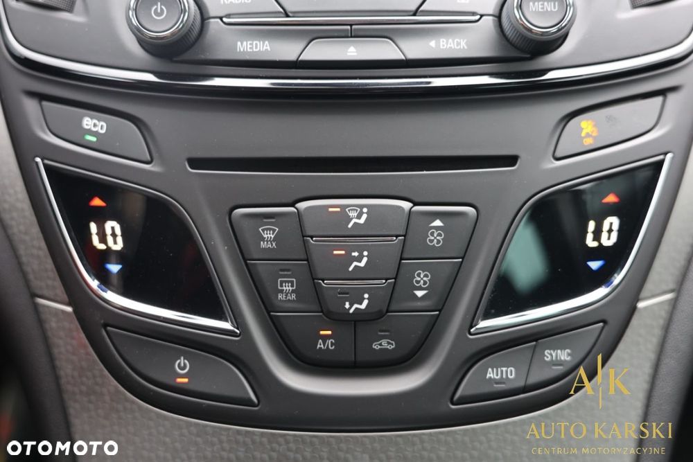 Opel Insignia - 33