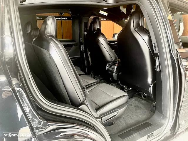 Tesla Model X 100D - 41