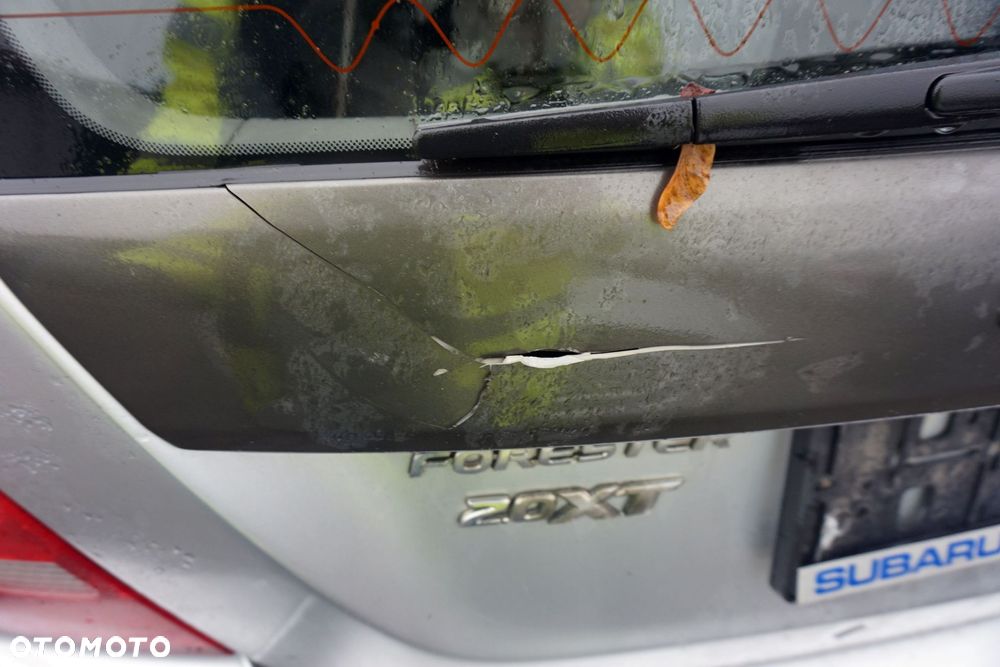 KLAPA BAGAŻNIKA TYLNA FORESTER II SG 01G  SREBRNY SUBARU 2002-2006 - 4