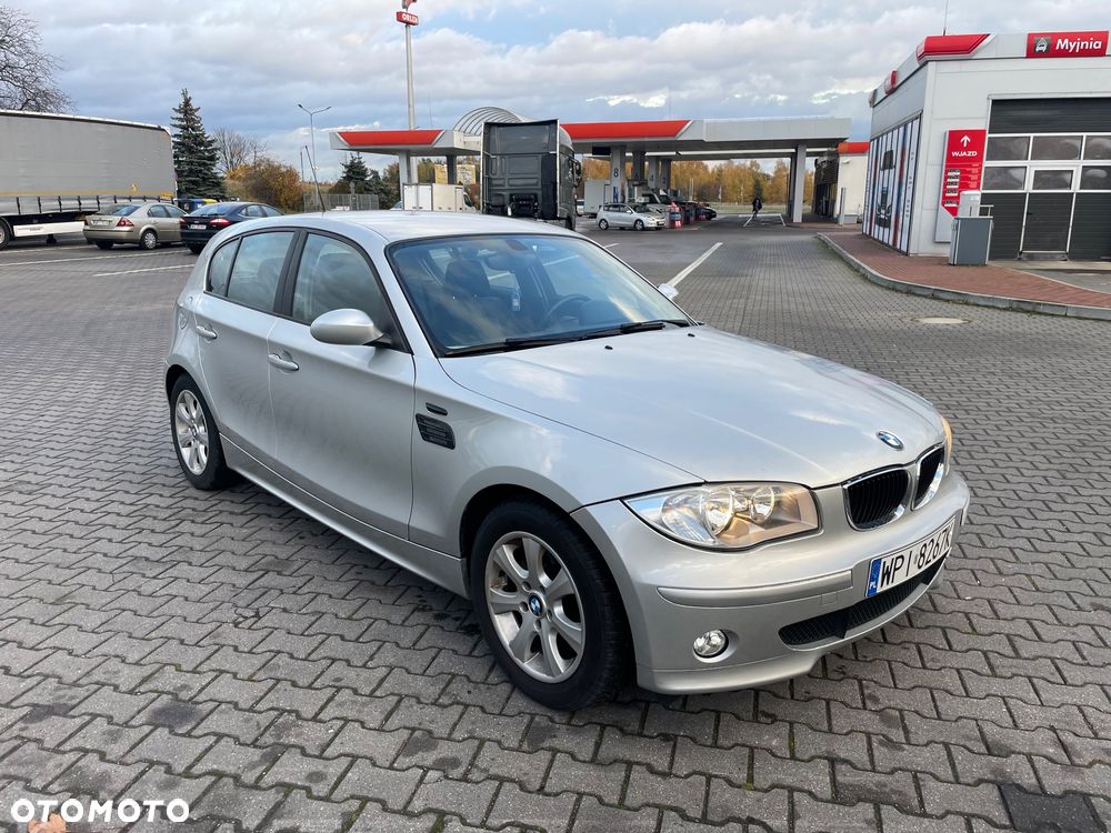 BMW Seria 1 118i - 4