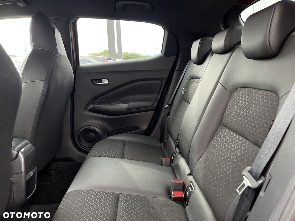 Nissan Juke 1.0 DIG-T N-Connecta - 16