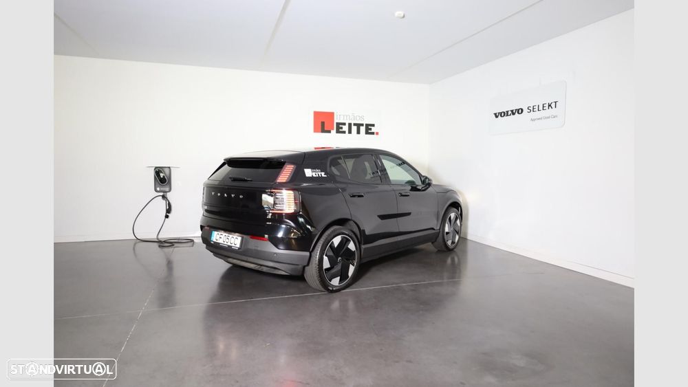 Volvo EX30 69 kWh Single Motor Extended Range Plus - 6