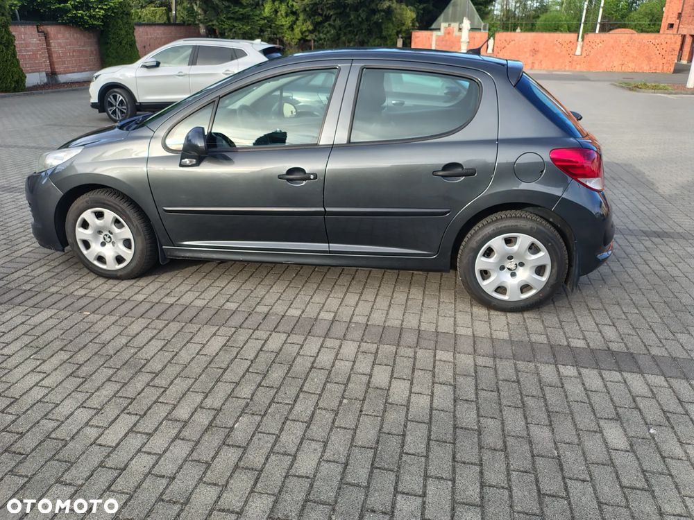 Peugeot 207 1.4 Presence - 2
