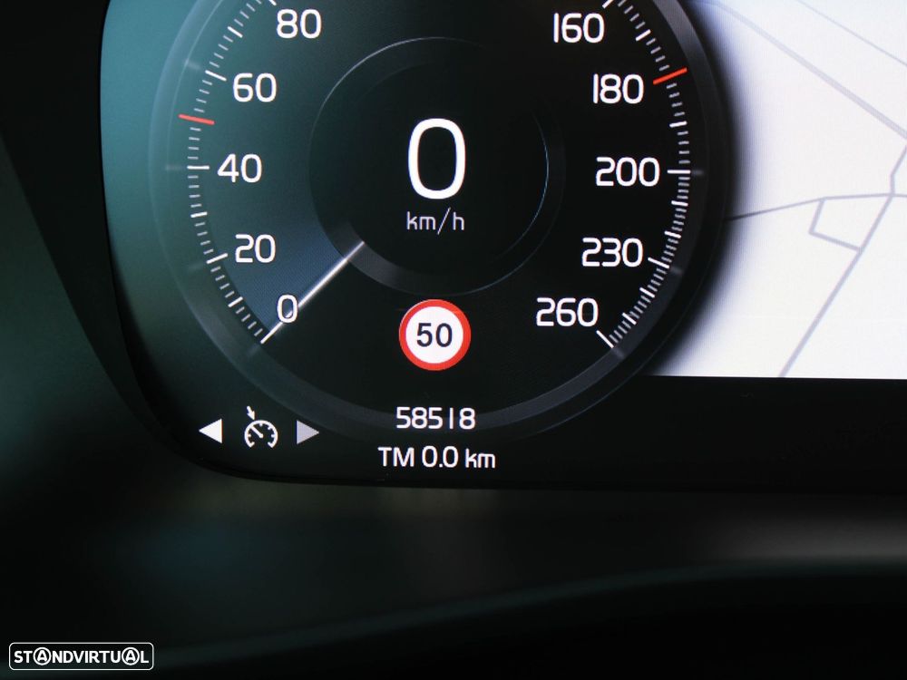 Volvo XC 40 1.5 T2 Momentum Plus - 29
