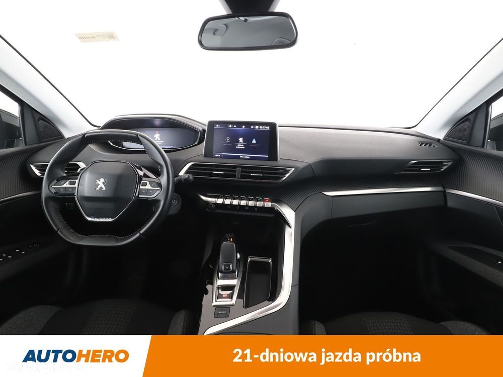 Peugeot 3008 - 13