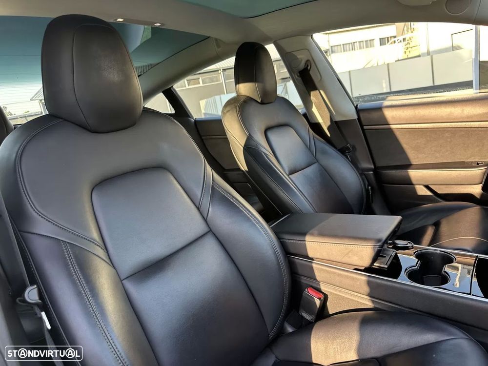 Tesla Model 3 Standard Range Plus RWD - 44