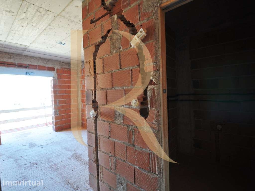 Apartamento novo duplex T3+2 com garagem, elevador e varandas em Va... - Grande imagem: 4/18