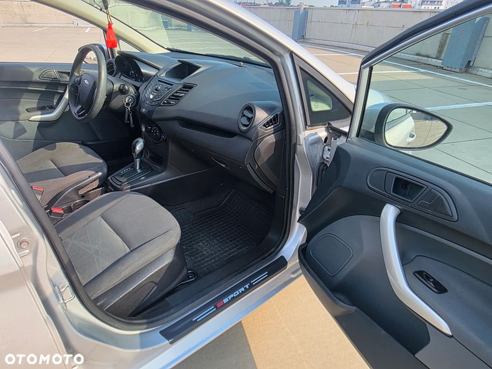 Ford Fiesta - 19