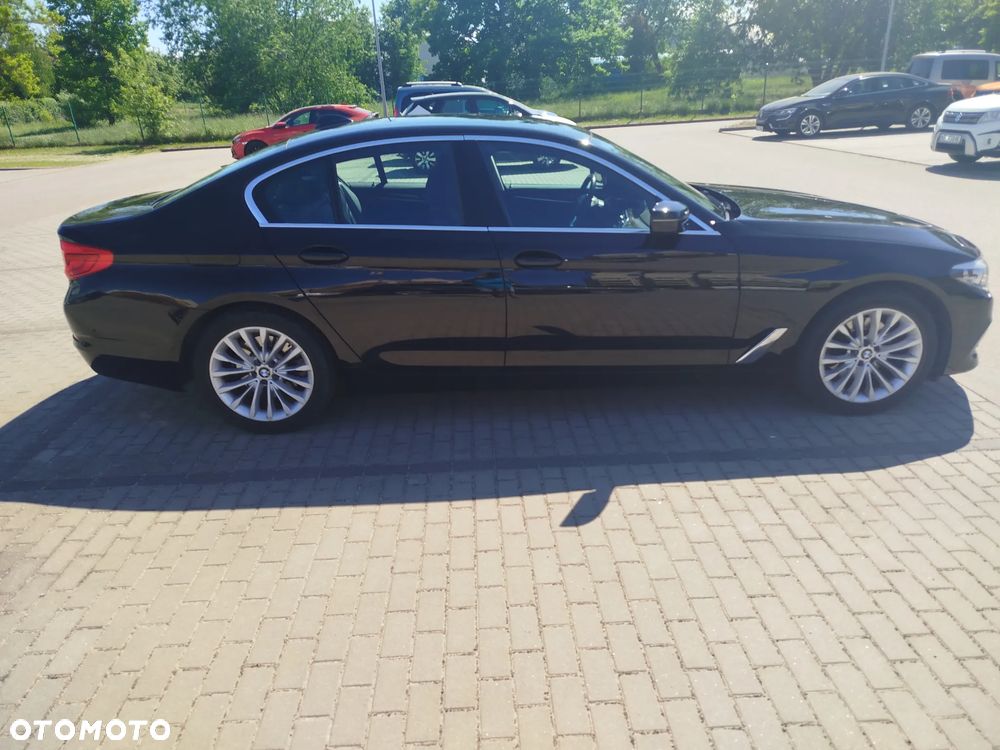 BMW Seria 5 518d Luxury Line - 19