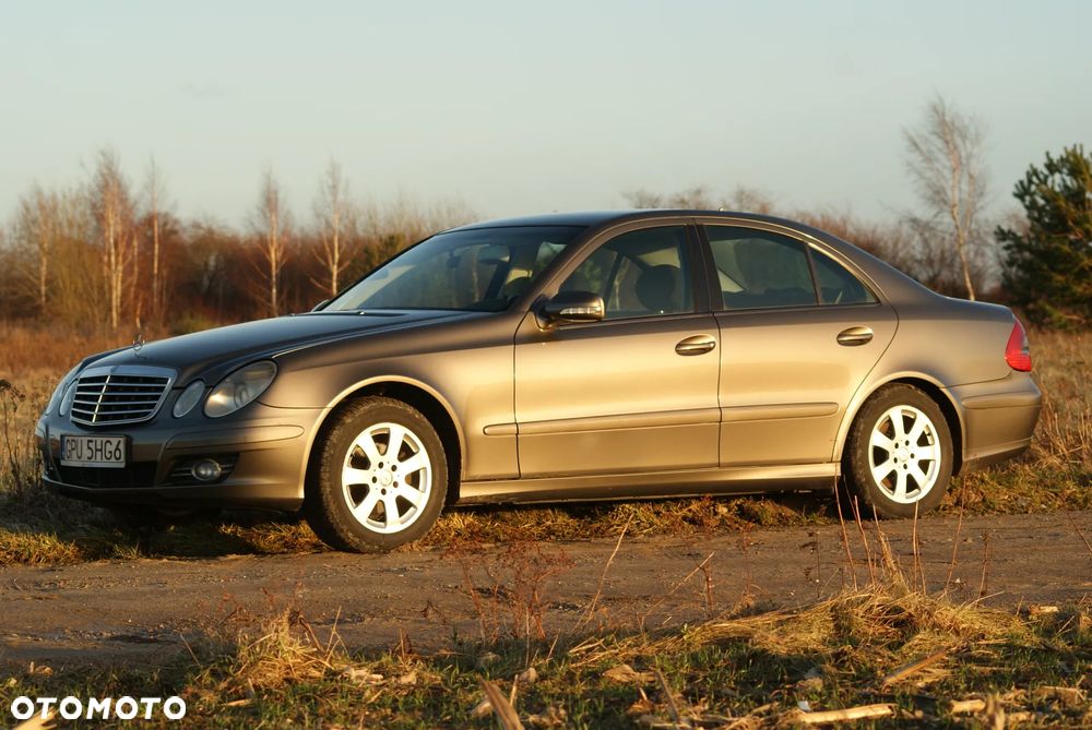 Mercedes-Benz Klasa E - 15