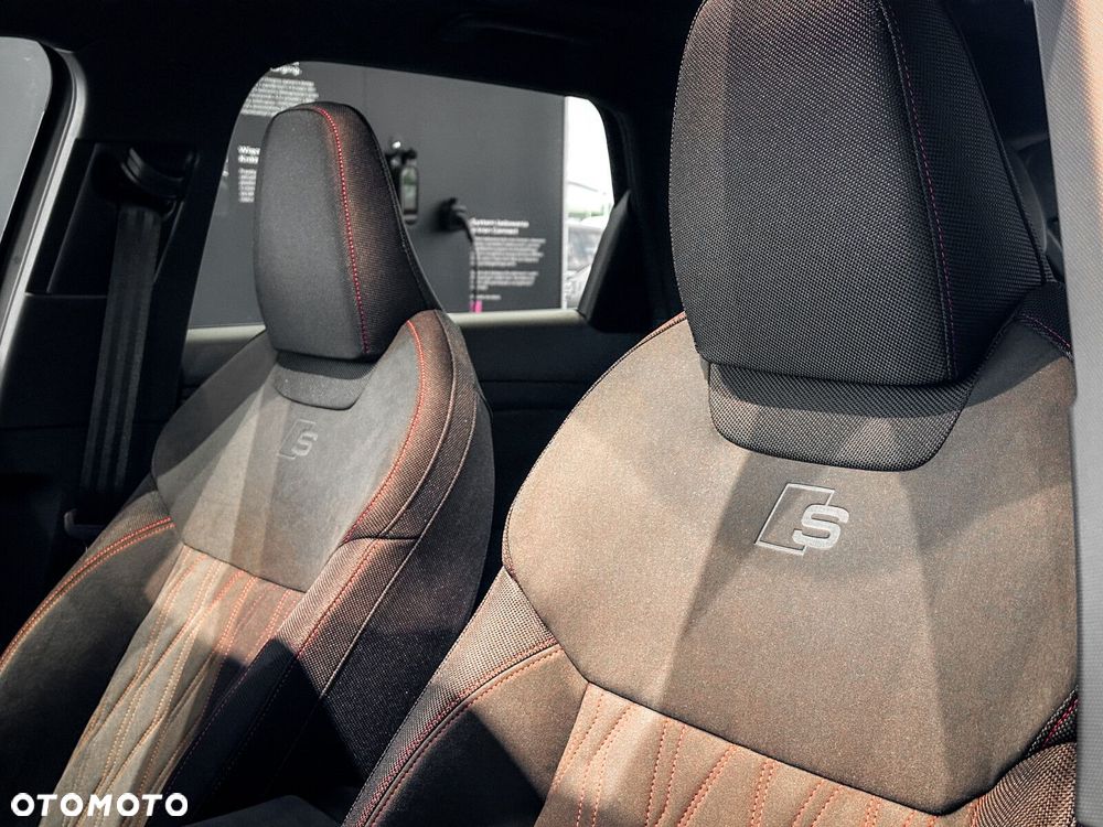 Audi Q3 - 23