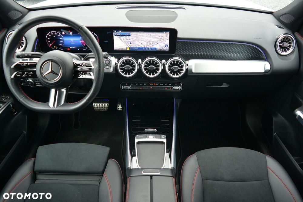 Mercedes-Benz GLB - 20