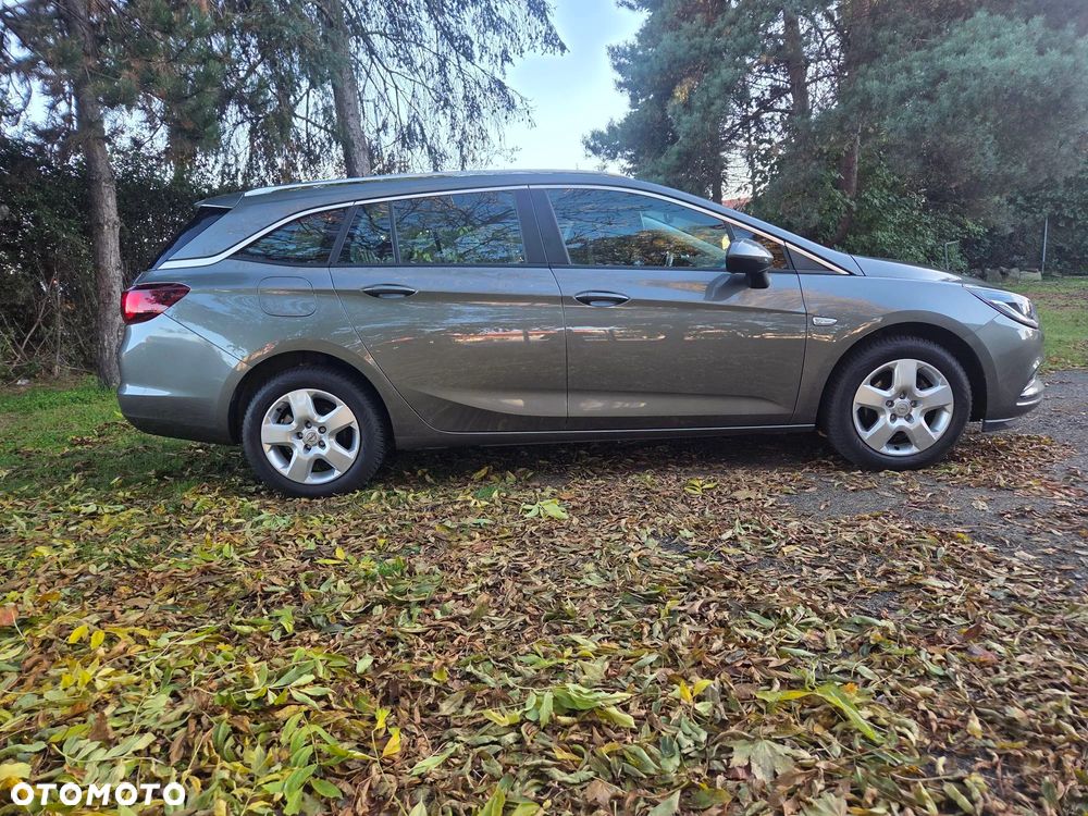 Opel Astra 1.4 Turbo Start/Stop Dynamic - 11