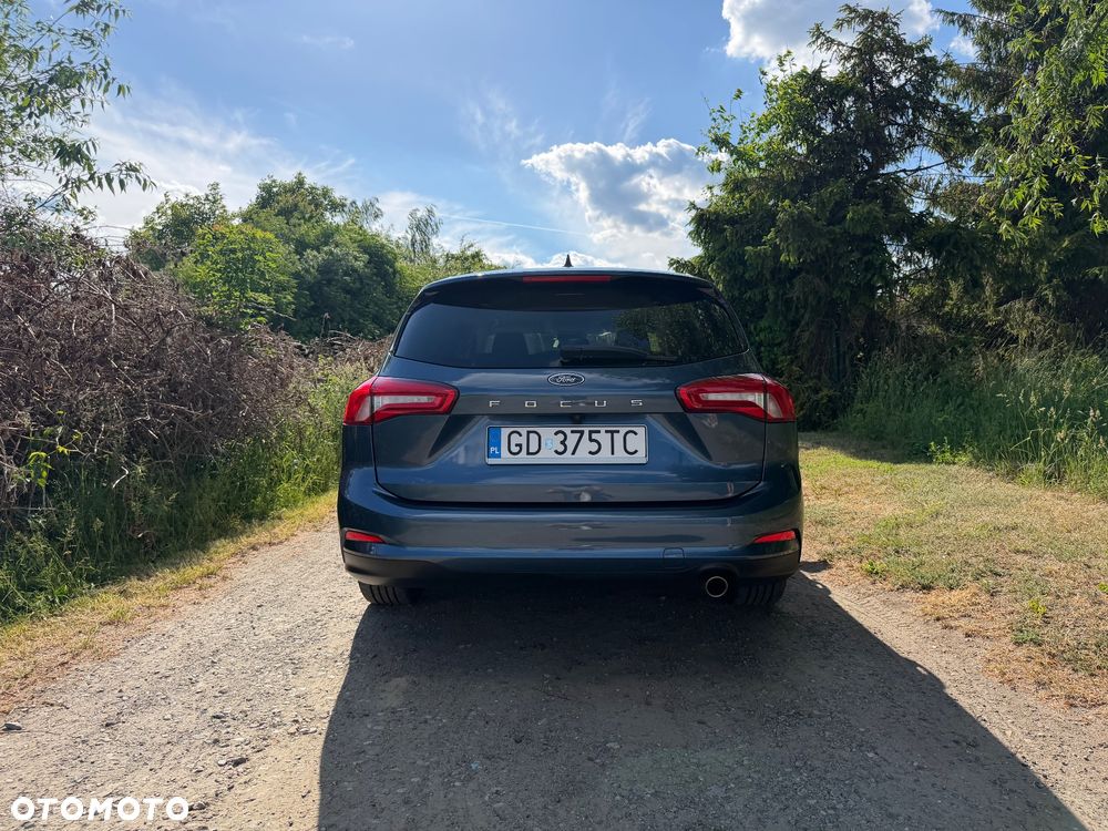 Ford Focus 1.5 EcoBoost Titanium - 6