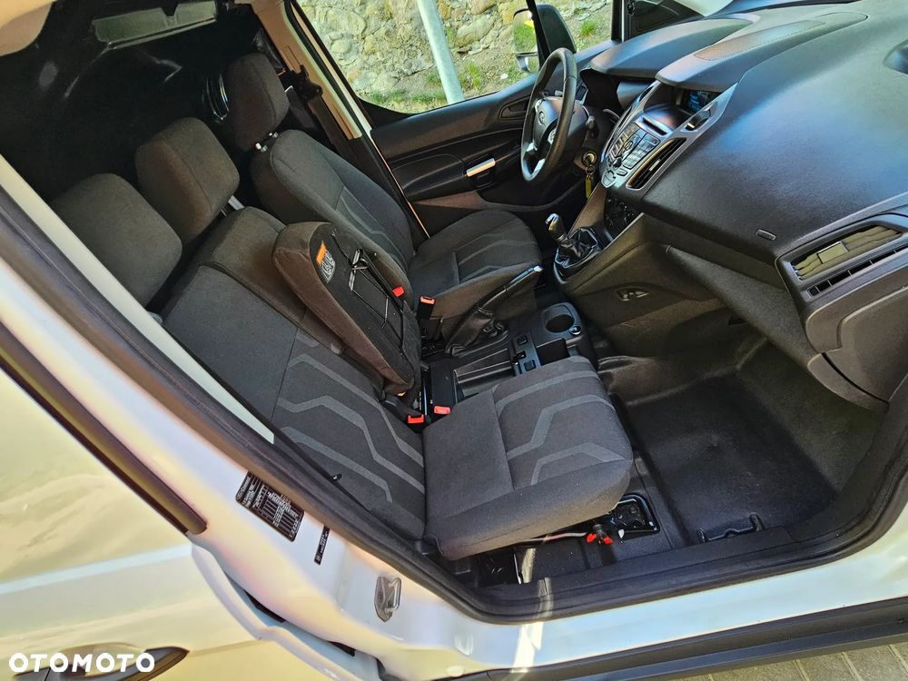 Ford Transit Connect - 20
