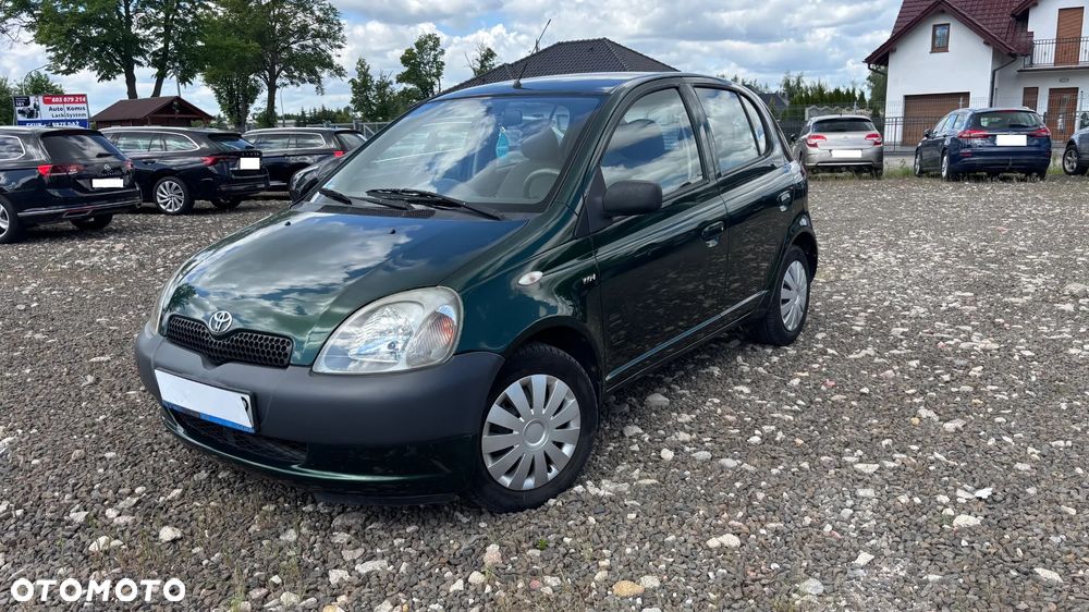 Toyota Yaris 1.0 Luna - 11
