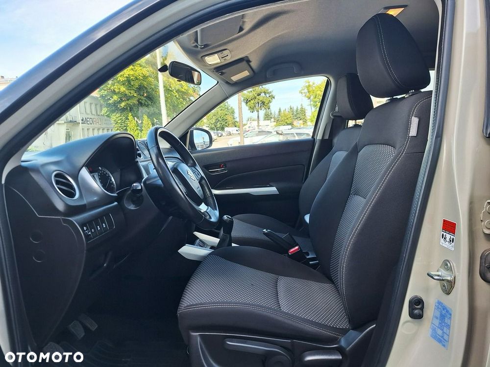 Suzuki Vitara - 11