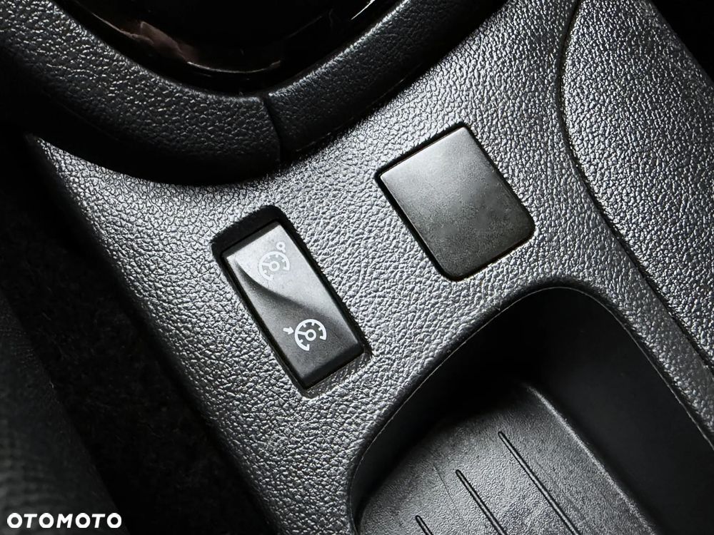 Renault Clio ENERGY TCe 90 Start & Stop LIMITED 2018 - 29