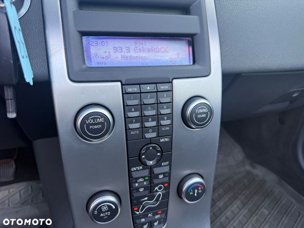 Volvo C70 2.0D Momentum - 11