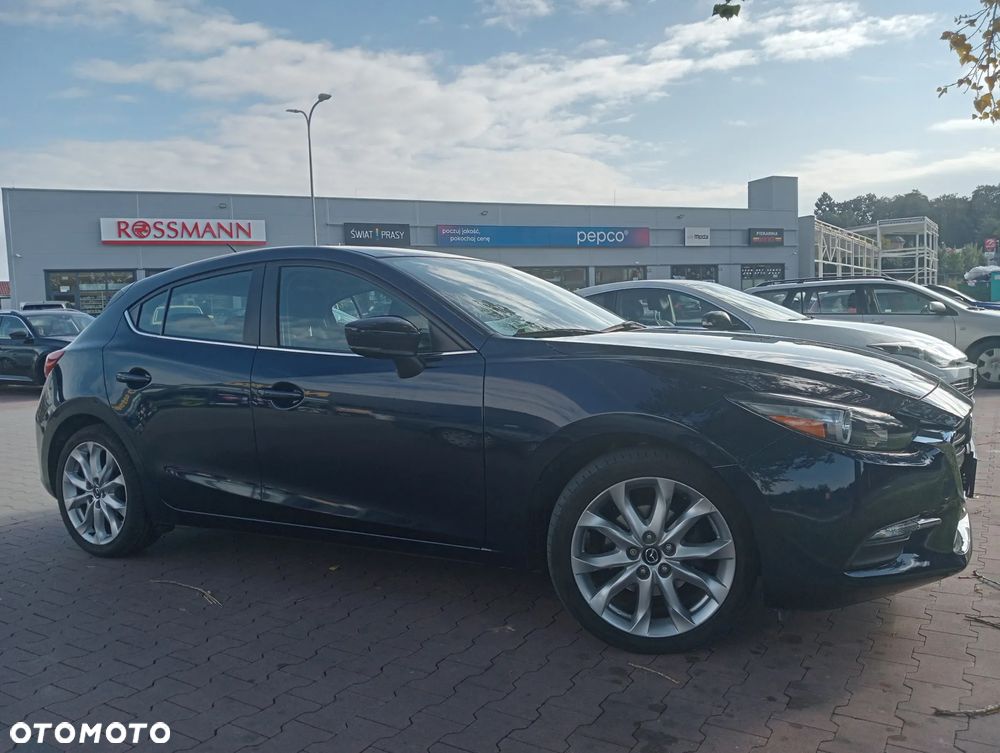Mazda 3 - 7
