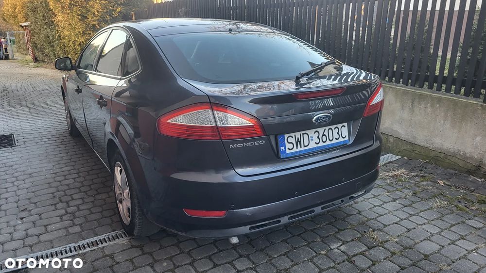 Ford Mondeo 2.0 Titanium - 4