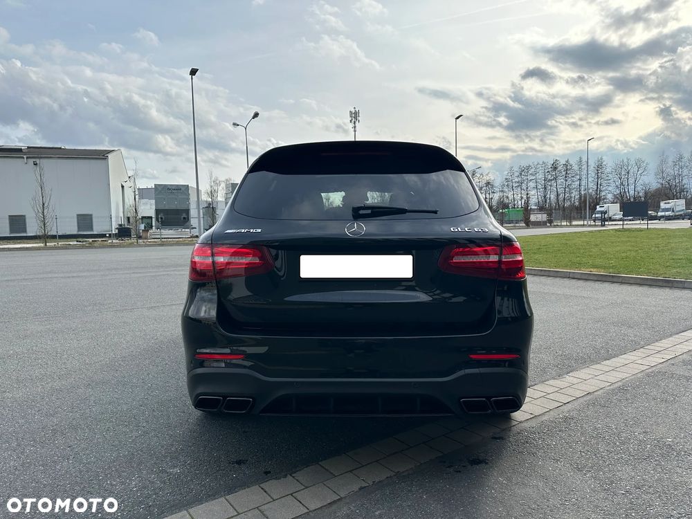 Mercedes-Benz GLC AMG 63 4-Matic+ - 11