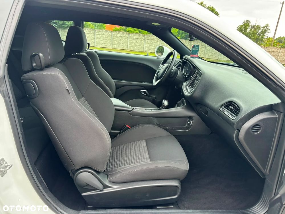 Dodge Challenger 3.6 SXT - 14
