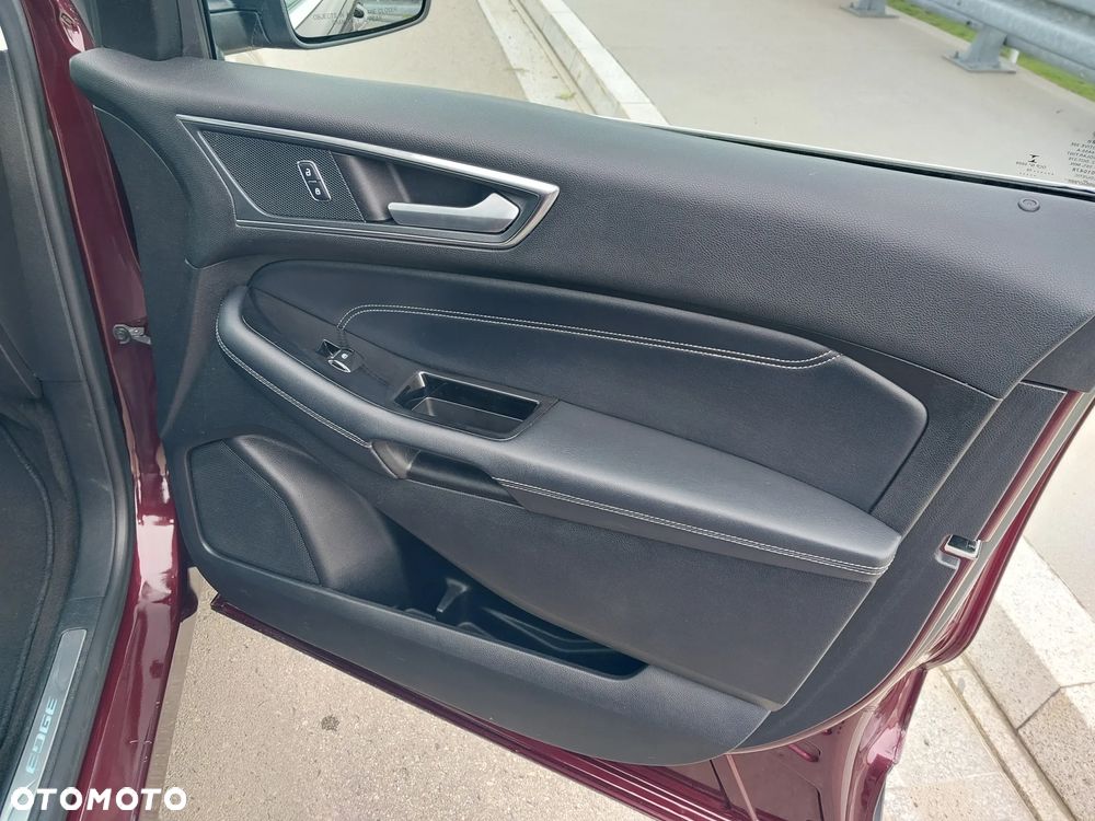 Ford Edge - 17