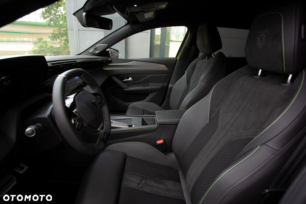 Peugeot 408 1.6 Plug-in Hybrid 240 GT Exclusive e-DCS7 - 16
