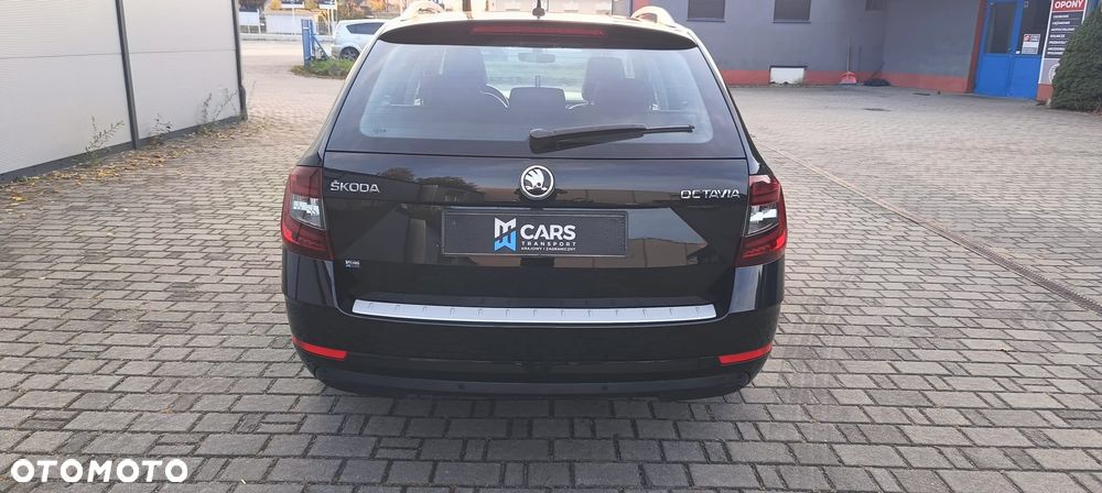 Skoda Octavia - 8