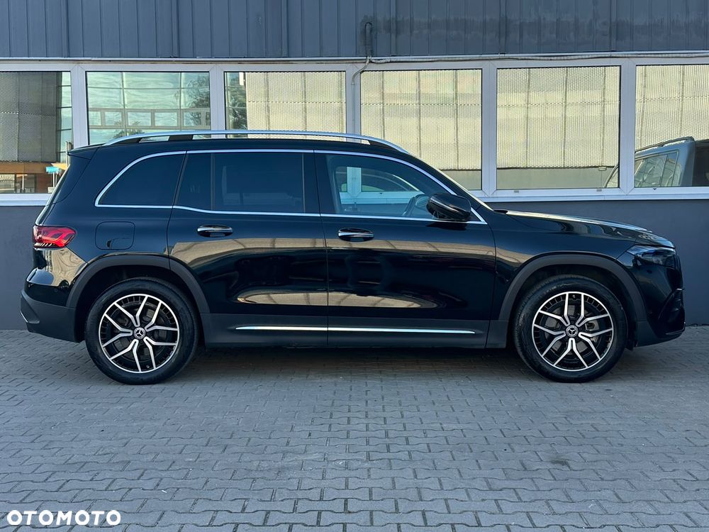 Mercedes-Benz EQB 300 66.5kWh 4-Matic AMG Line - 34