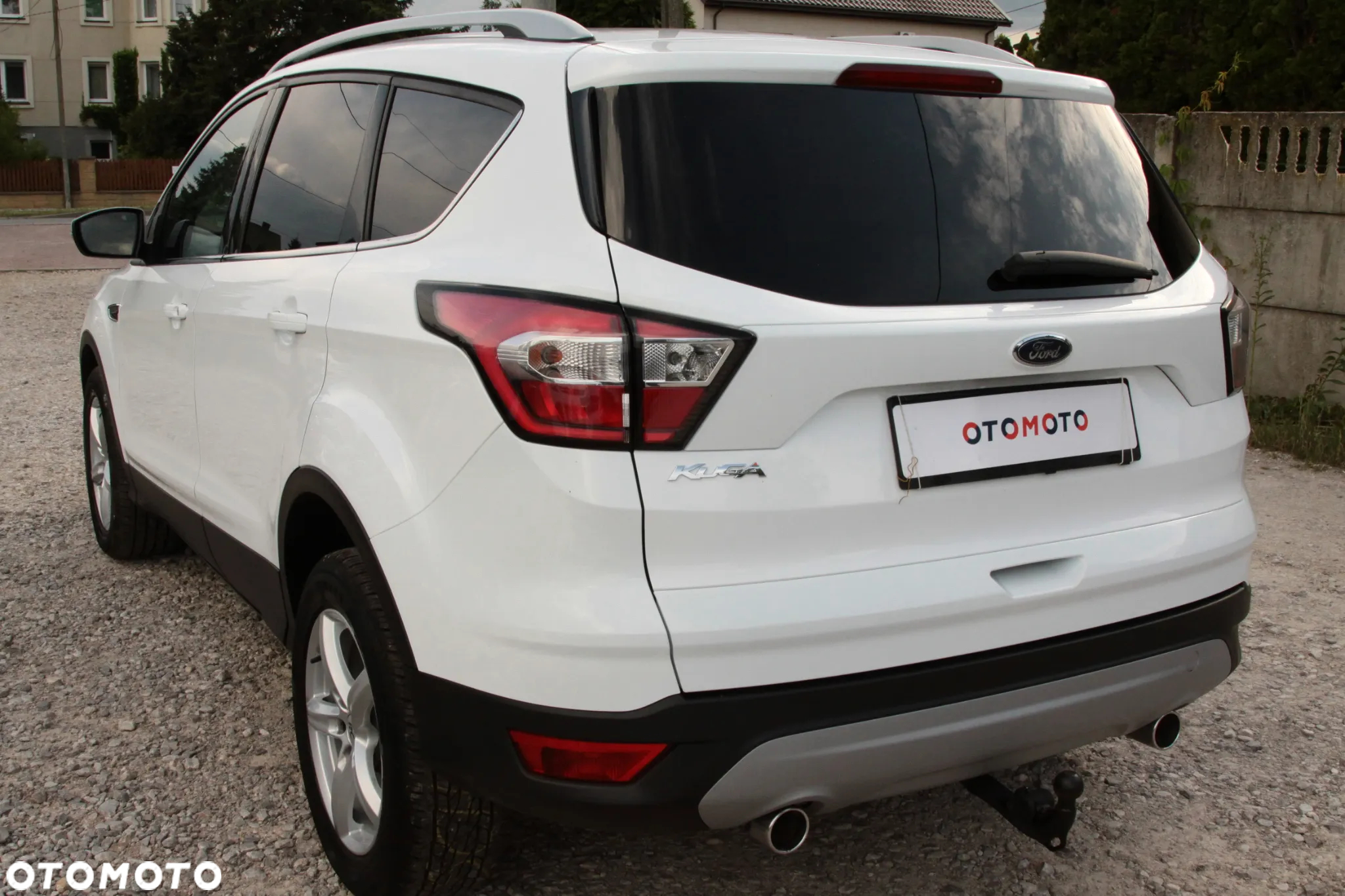 Ford Kuga 2.0 TDCi 2x4 Business Edition - 10