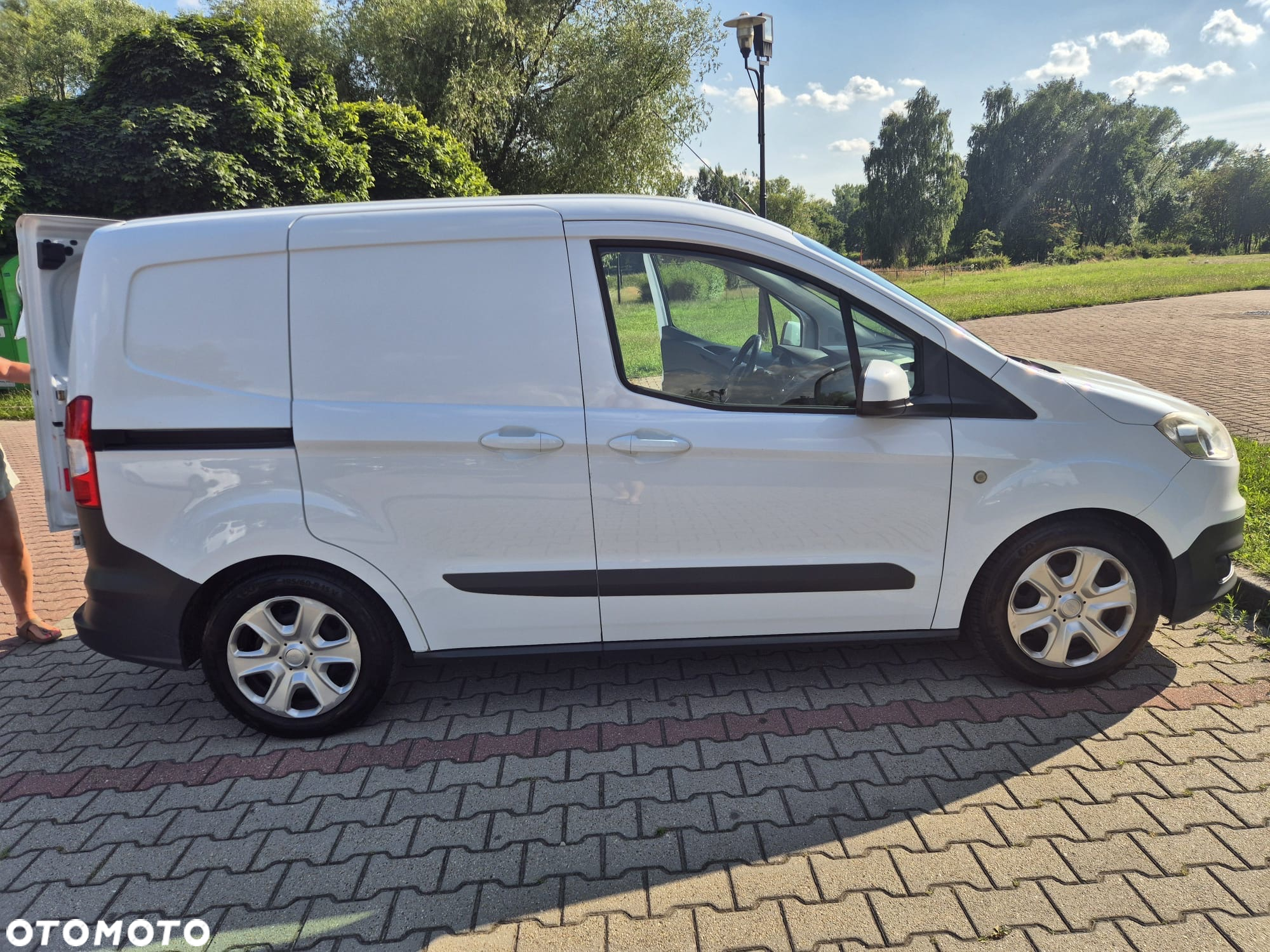 Ford Transit Courier - 3